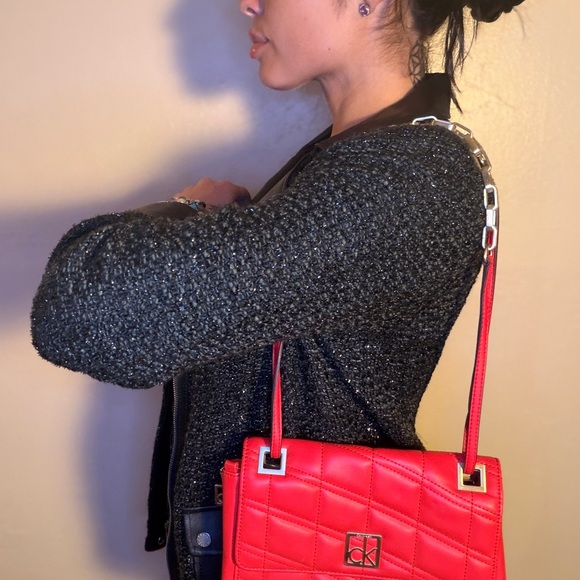 Calvin Klein Vibrant Red Quilted Shoulder Bag - Picture 8 of 9